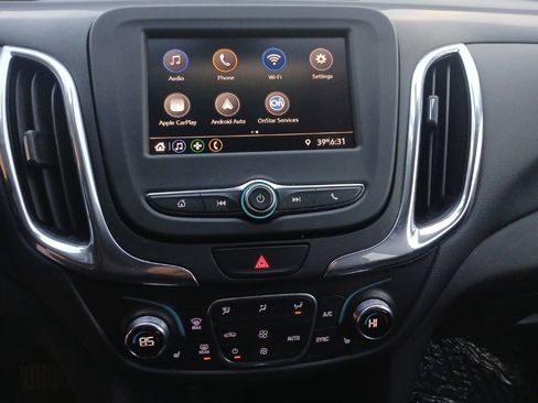 Used 2020 Chevrolet Equinox LT image 22