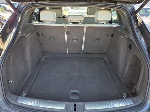 Used 2018 Porsche Macan GTS image 12