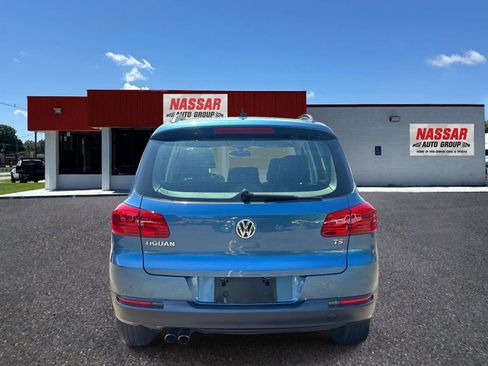 Used 2017 Volkswagen Tiguan S image 5