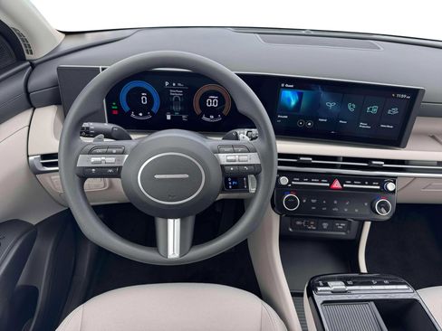 New 2026 Hyundai Tucson SEL image 18