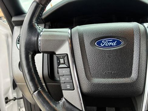 Used 2017 Ford Expedition EL Platinum image 31