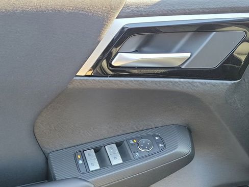 New 2026 Mitsubishi Outlander ES image 21