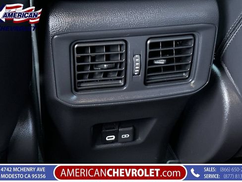 Used 2023 Toyota RAV4 XSE AWD/4WD image 16