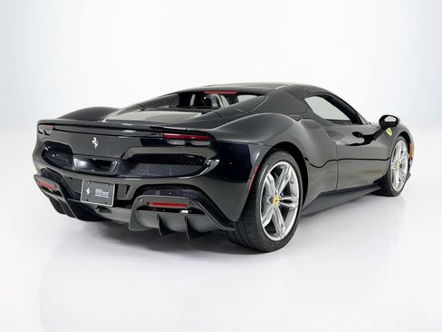 Used 2025 Ferrari 296 GTS RWD image 9