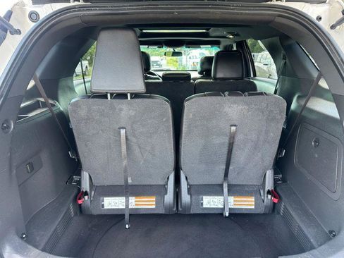 Used 2013 Ford Explorer XLT AWD/4WD image 10