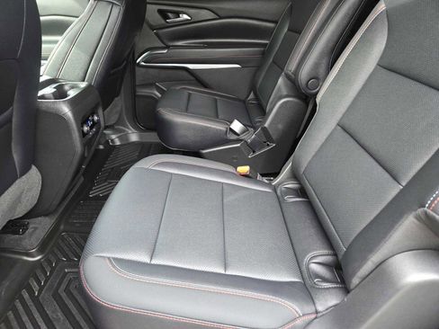 Certified 2025 Chevrolet Traverse Z71 w/ Driver Confidence Package image 28