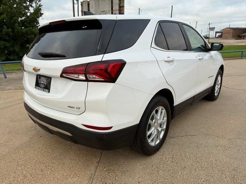 Used 2024 Chevrolet Equinox LT AWD/4WD image 6