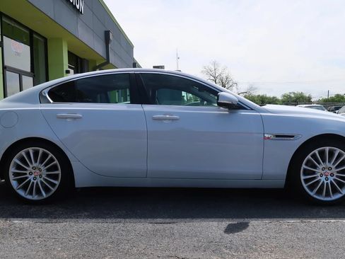 Used 2017 Jaguar XE First Edition AWD/4WD image 7