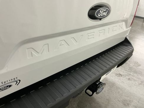 New 2026 Ford Maverick Lariat w/ Black Appearance Package AWD/4WD image 7