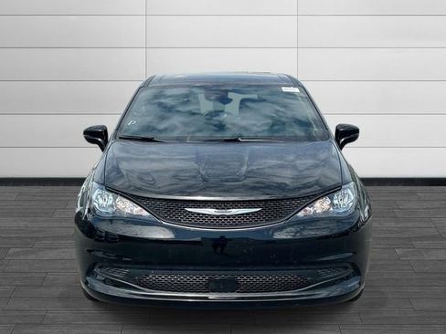 New 2026 Chrysler Voyager LX FWD image 8