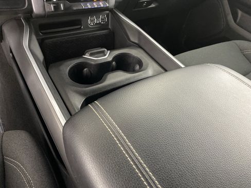 Used 2022 RAM 1500 Big Horn AWD/4WD image 34
