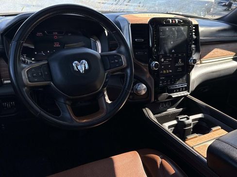 Used 2023 RAM 1500 Limited image 2