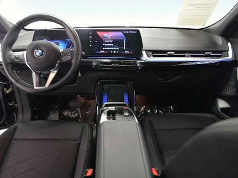 Used 2026 BMW X2 xDrive28i AWD/4WD image 15