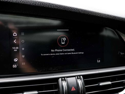 Used 2022 Alfa Romeo Giulia Ti AWD/4WD image 31