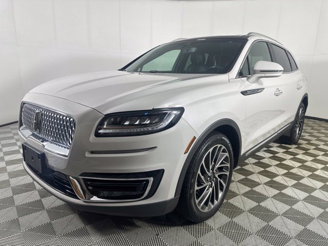 Used 2020 Lincoln Nautilus Reserve AWD/4WD image 3