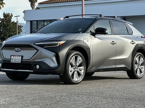 Used 2023 Subaru Solterra AWD image 9