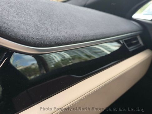 Used 2015 Tesla Model S 70 image 58