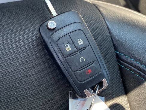 Used 2015 Chevrolet Trax LT w/ LT Plus Package FWD image 11
