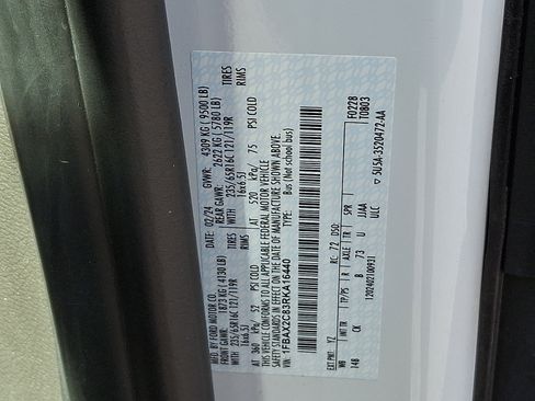 Certified 2024 Ford Transit 350 XLT RWD image 27