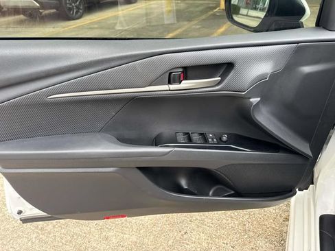 Used 2025 Toyota Camry SE FWD image 21
