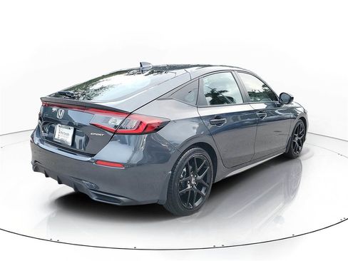Used 2025 Honda Civic Sport image 6
