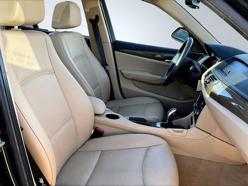 Used 2013 BMW X1 sDrive28i RWD image 7
