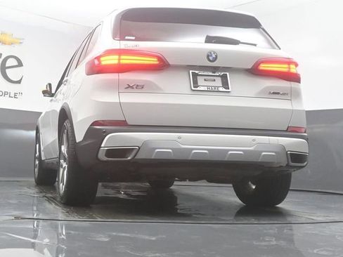 Used 2023 BMW X5 xDrive40i w/ Premium Package image 53