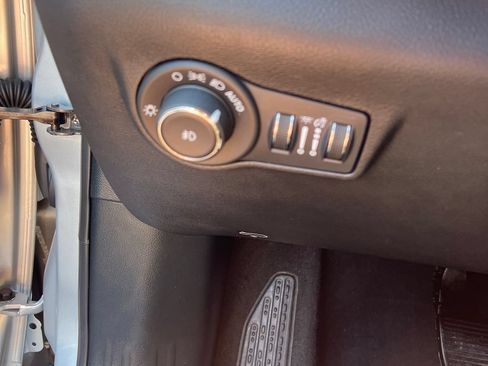 Used 2024 Jeep Compass Limited AWD/4WD image 31