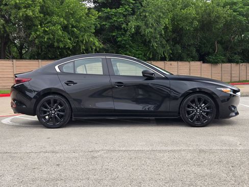 Used 2024 MAZDA MAZDA3 s FWD image 2