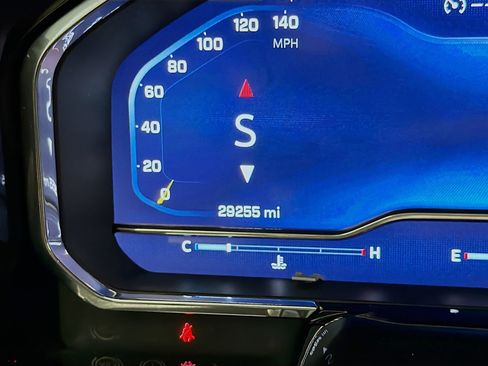 Used 2024 Chevrolet Silverado 1500 LT Trail Boss image 8