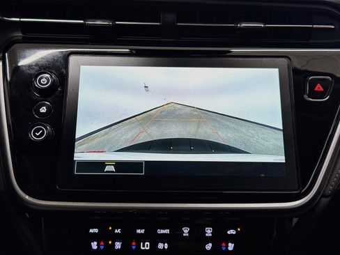 Used 2023 Chevrolet Bolt EUV LT w/ Convenience Package FWD image 22