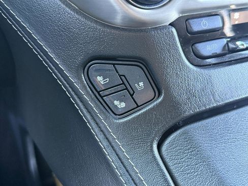 Used 2017 GMC Yukon Denali w/ Open Road Package image 34