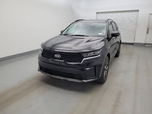 Used 2021 Kia Sorento S FWD image 15