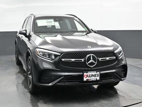 New 2025 Mercedes-Benz GLC 300 GLC 300 image 4