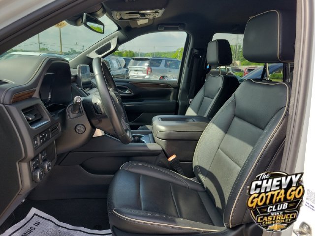 Used 2024 Chevrolet Tahoe Premier AWD/4WD image 20