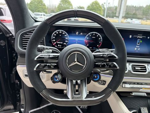 New 2026 Mercedes-Benz GLE 63 AMG S image 23