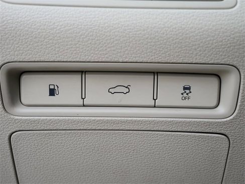 Used 2016 Hyundai Sonata Sport w/ Cargo Package image 24