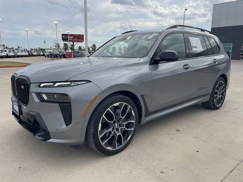 Used 2024 BMW X7 M60i w/ Executive Package image 8