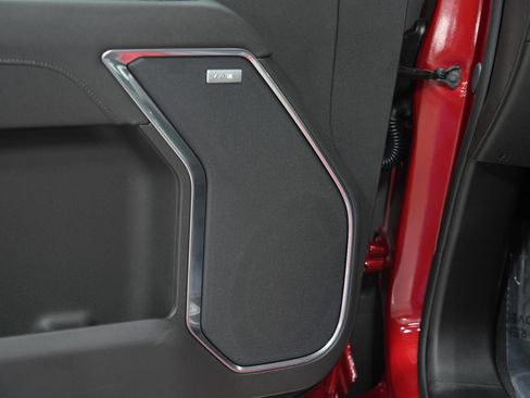 New 2026 GMC Sierra 2500 SLT w/ SLT Convenience Package image 22