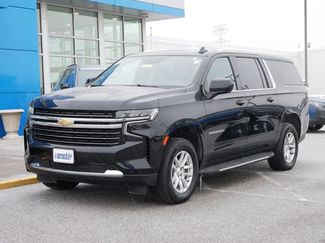 Used 2024 Chevrolet Suburban LT video 2