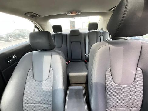 Used 2012 Ford Fusion SE FWD image 36