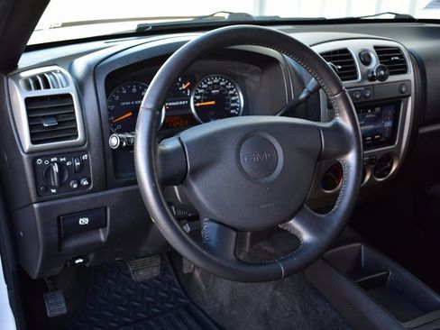 Used 2010 GMC Canyon SLT image 32