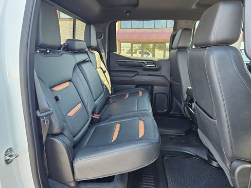 Used 2022 GMC Sierra 1500 AT4 w/ AT4 Preferred Package image 14