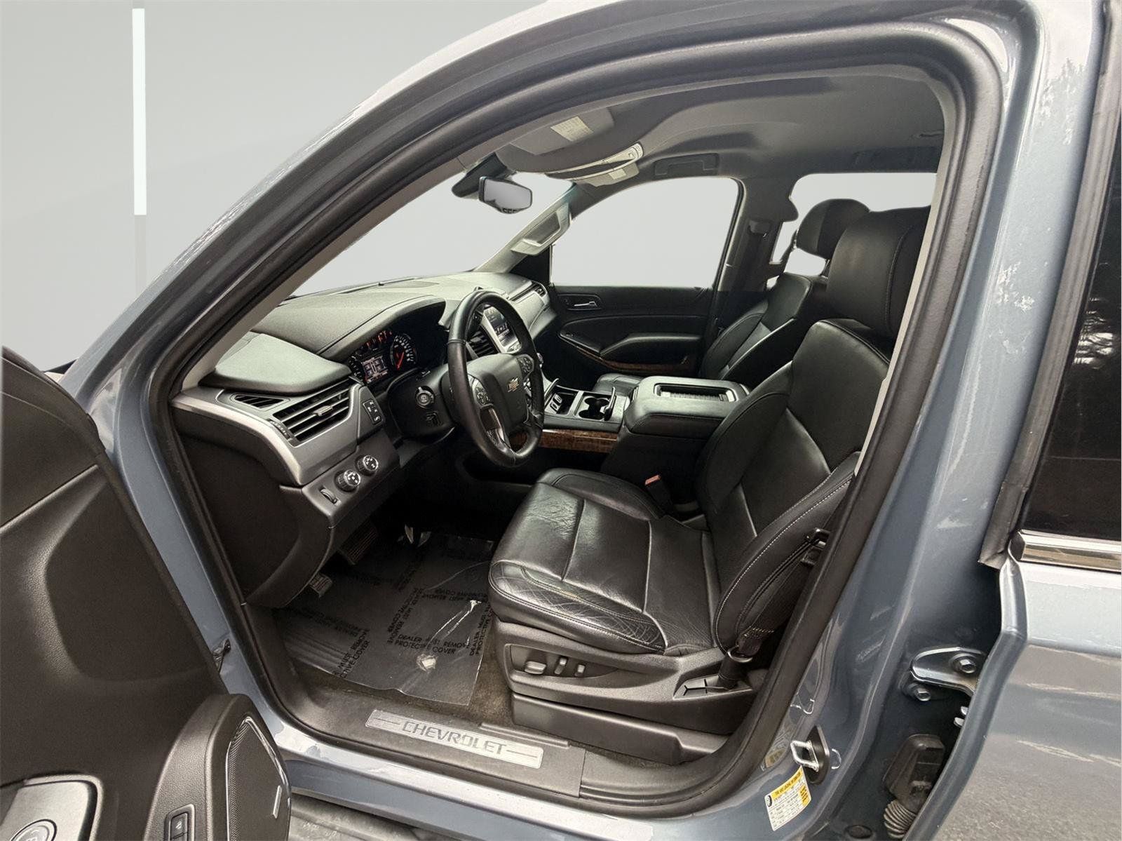 Used 2016 Chevrolet Tahoe LTZ AWD/4WD image 23