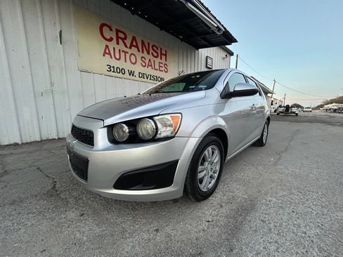 Used 2015 Chevrolet Sonic LT image 7