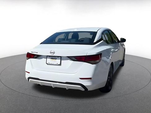 Used 2025 Nissan Sentra SV image 14