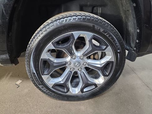 Used 2023 RAM 1500 Limited AWD/4WD image 30