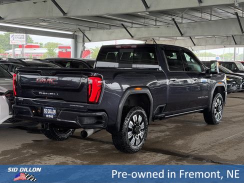 Used 2025 GMC Sierra 2500 Denali w/ Denali Reserve Package AWD/4WD image 4