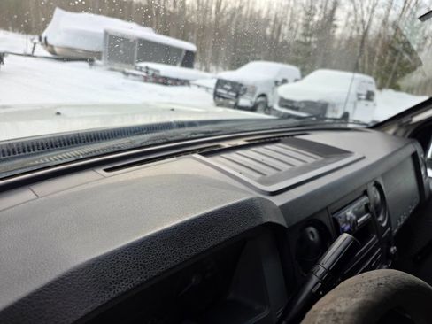 Used 2012 Ford F450 XL w/ XL Value Pkg image 30