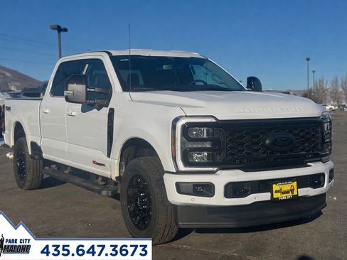 New 2026 Ford F350 Lariat w/ Black Appearance Package image 30